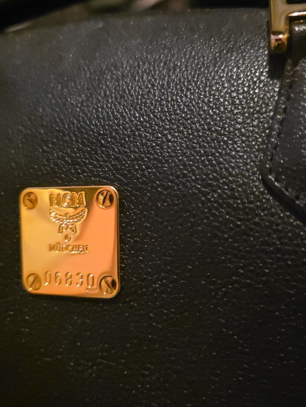 MCM Boston Black Leather Bag - Picture 12 of 13